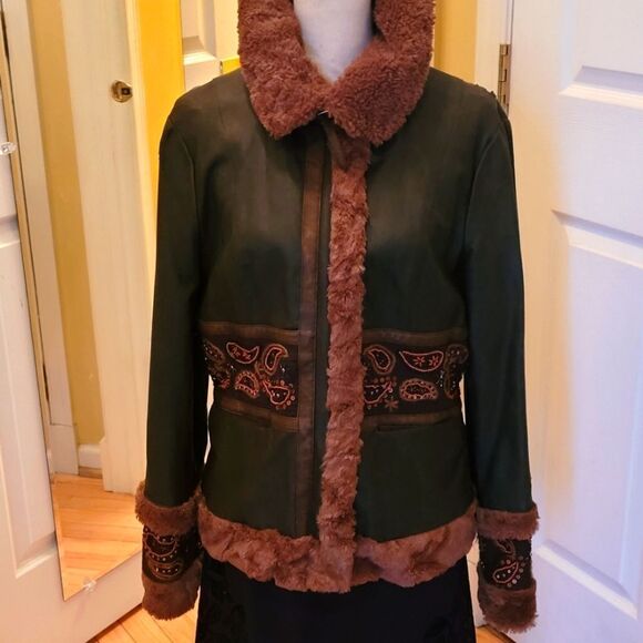 VINTAGE FAUX LEATHER EMBROIDERED JACKET - Picture 6 of 9